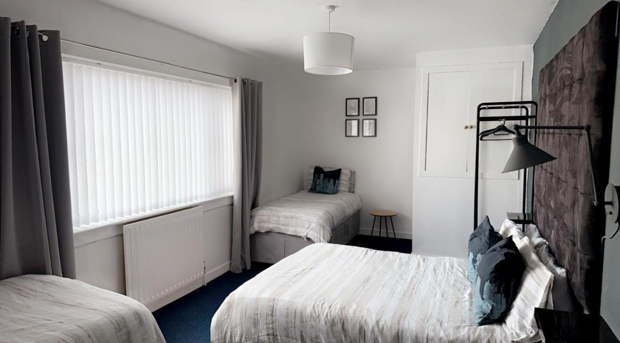 Crown Street Getaway Apartment Ayr Exterior foto