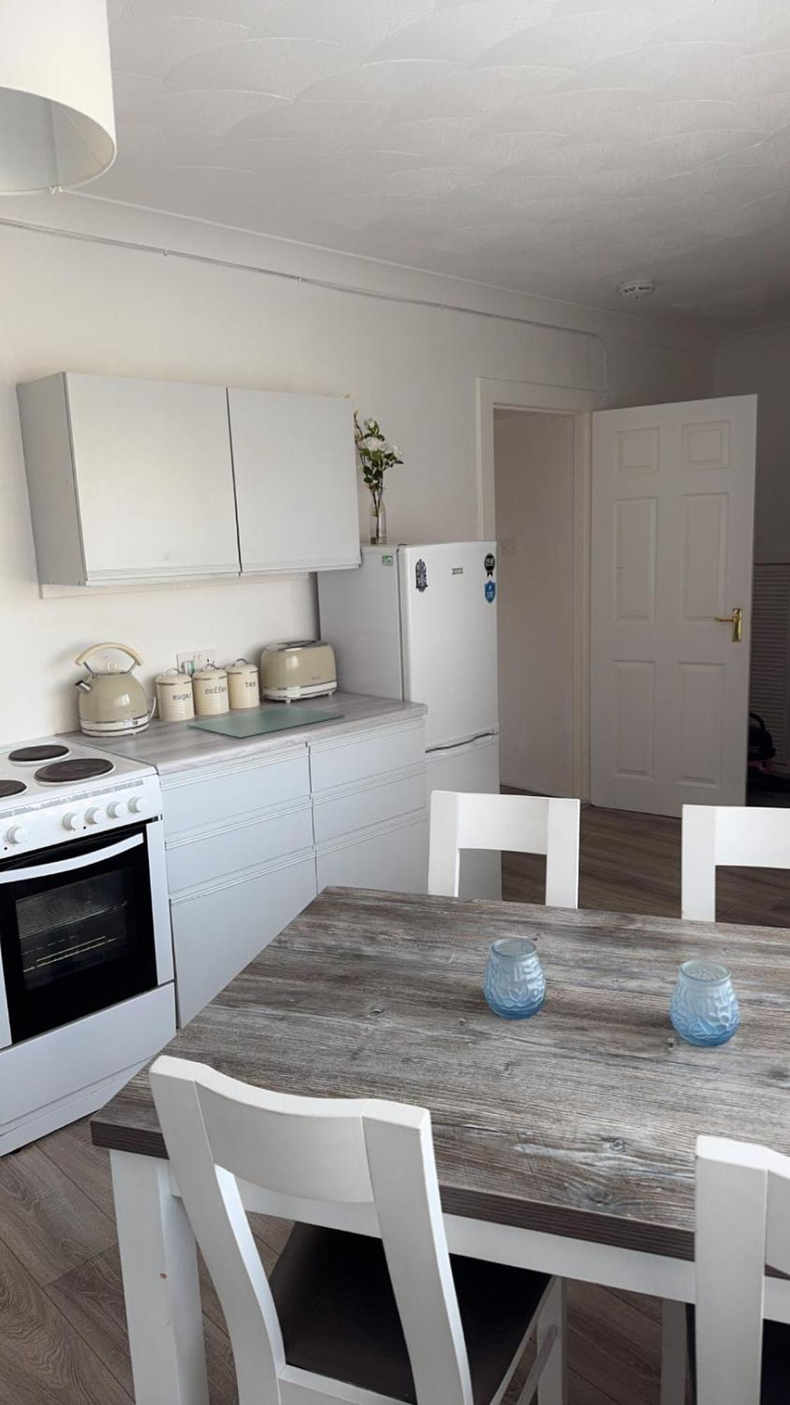 Crown Street Getaway Apartment Ayr Exterior foto